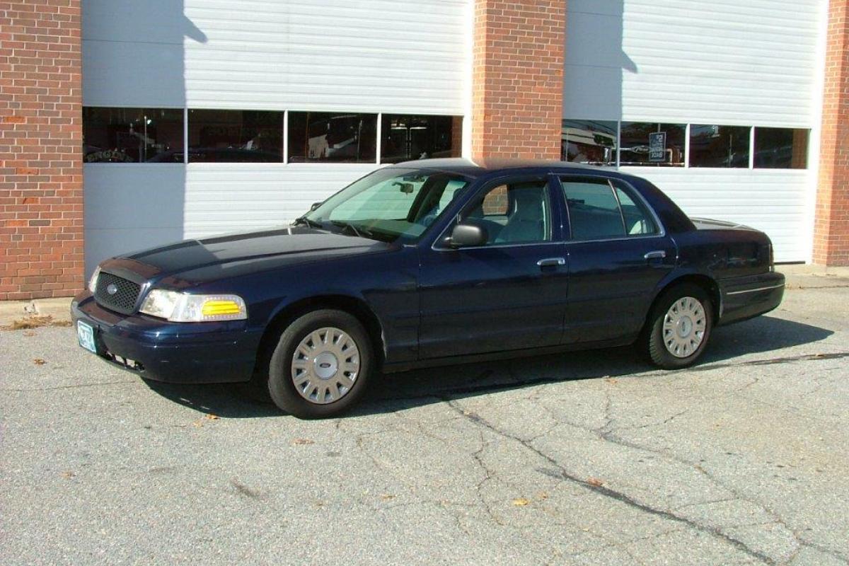 Car 2 - Ford Crown Vic - Retired