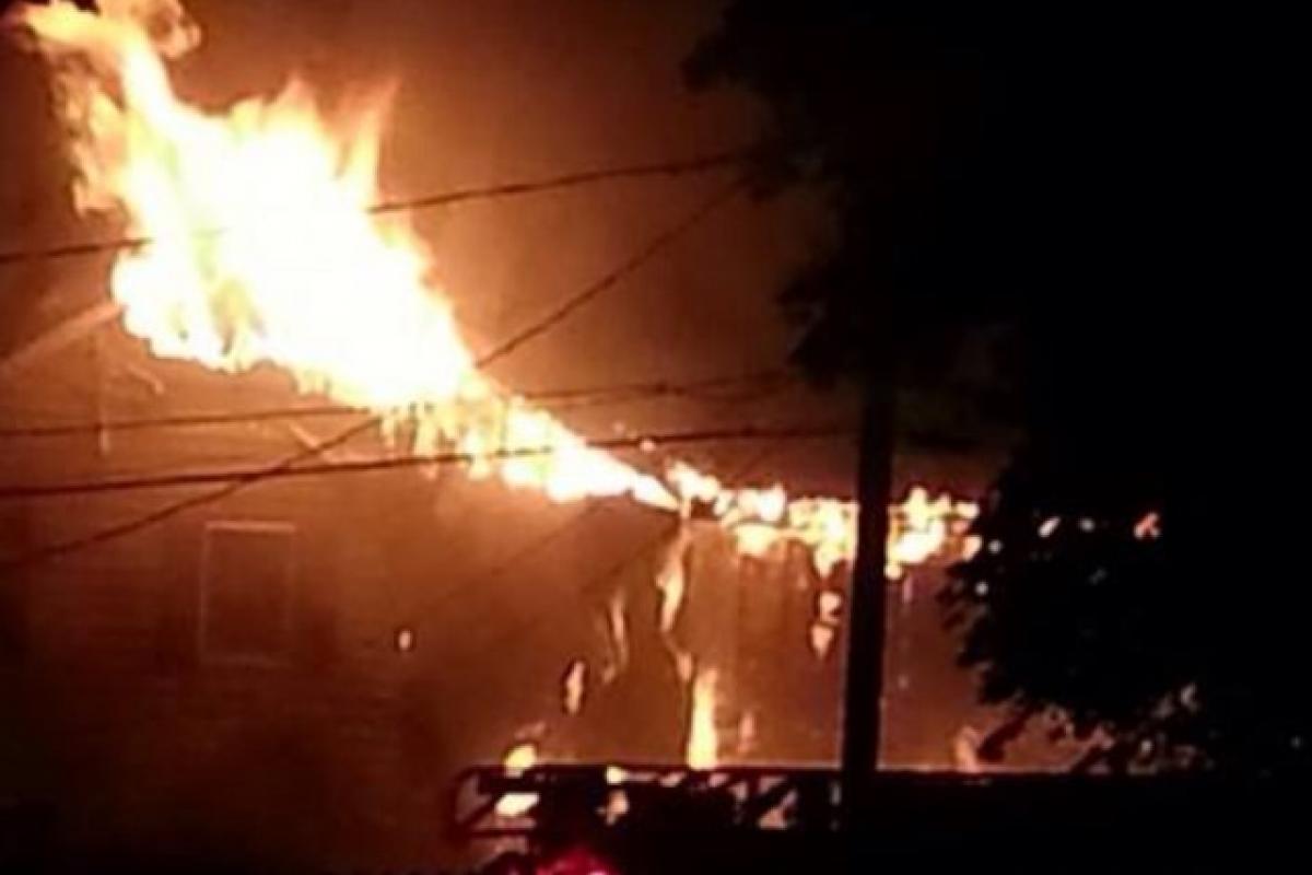 mercier-ave-fire-pic-2